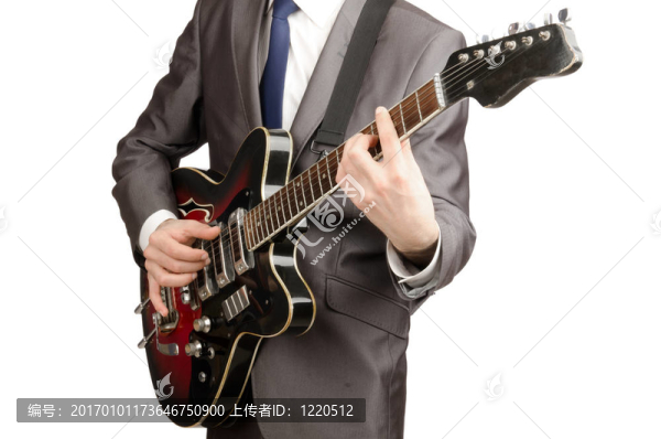 年輕吉他手在白色上孤立