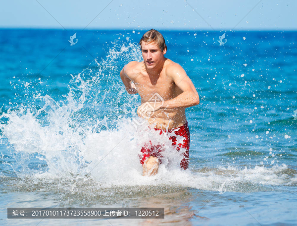 亞軍Beach