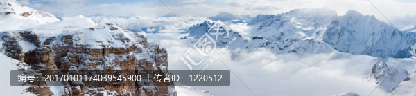 冬山全景