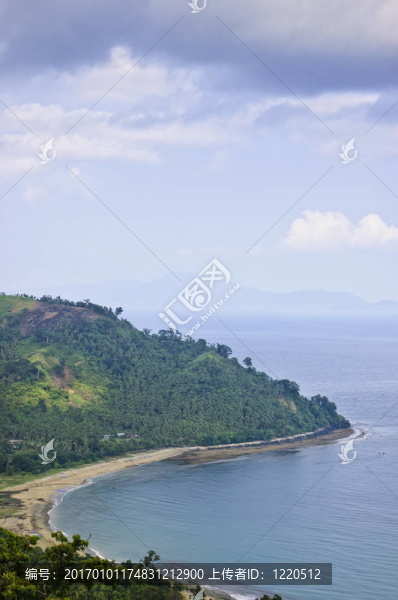 海灘和山峰