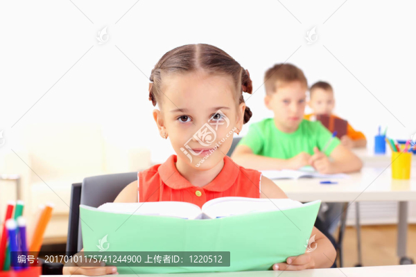 一個年輕女孩的肖像