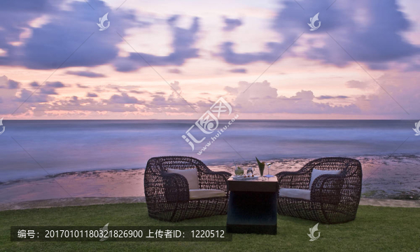 日落時的海洋海岸