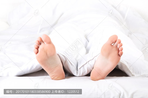 男人的腳