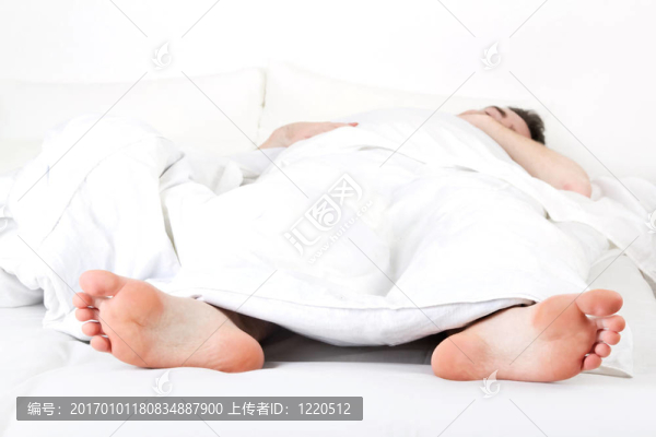 睡覺的人