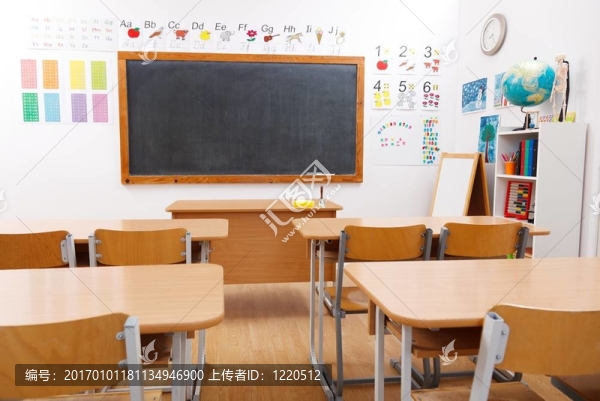 小學空教室