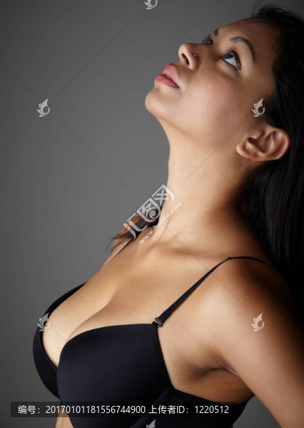 黑色婦女內衣
