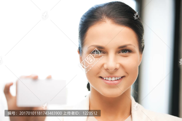 帶名片的女人