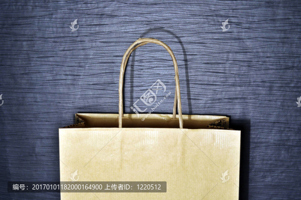 深色背景紙禮品袋