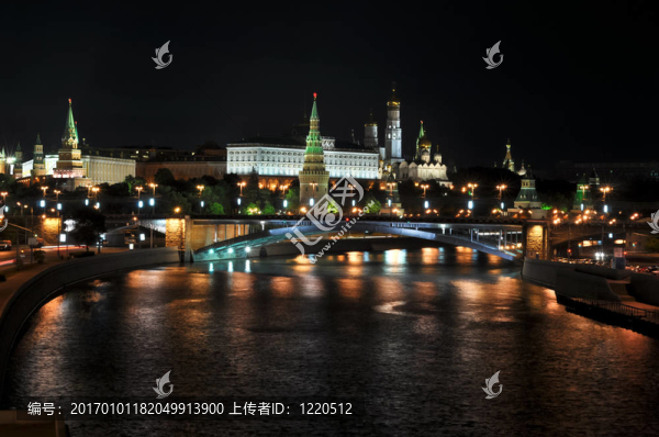 從族長橋到克里姆林宮的夜景。莫斯科.俄羅斯