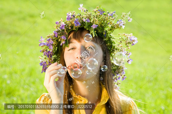 肥皂泡女孩