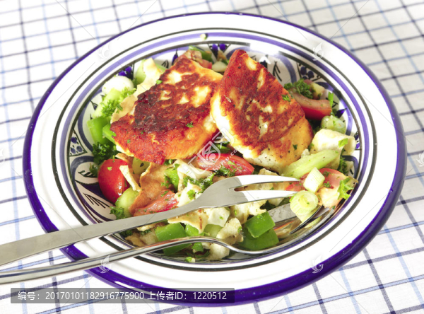 炒Haloumi,Fattoush