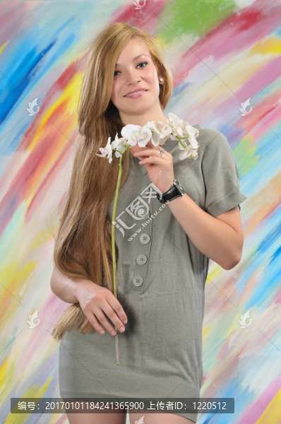美麗的女孩與白蘭花肖像