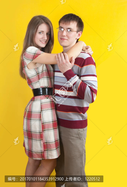 年輕的夫婦