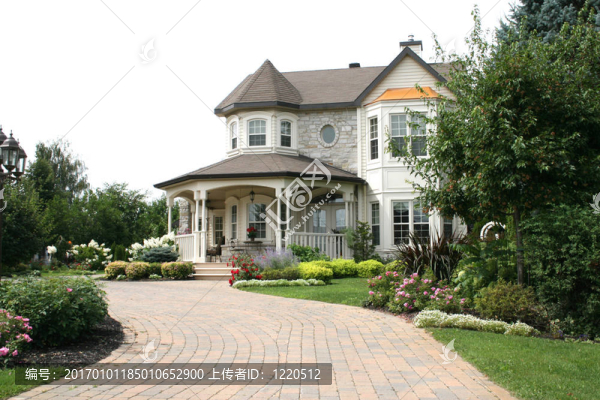 帶有圓形驅(qū)動器的行政房