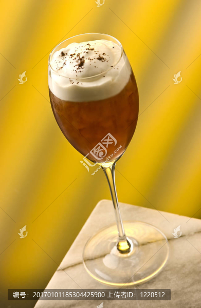 森布卡茴香酒冰沙