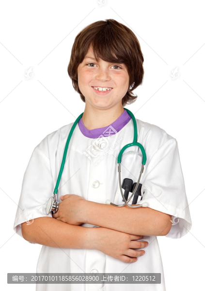 可愛的男孩與醫(yī)生的衣服孤立在白色