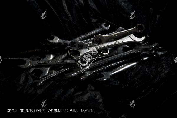 扳手
