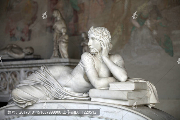 比薩公墓:從Ottaviano,Fabrizio,Mossotti墓的細(xì)節(jié)(1791,-,1863)-匯圖網(wǎng) www.fosd68.com 比薩公墓:從Ottaviano,Fabrizio,Mossotti墓的細(xì)節(jié)(1791,-,1863)