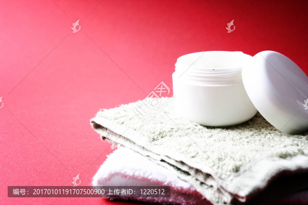 保濕霜