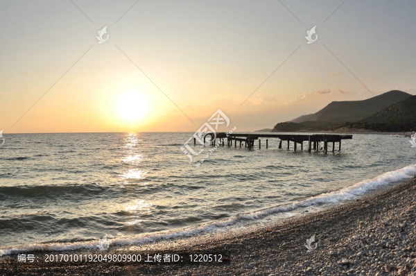 海上日落