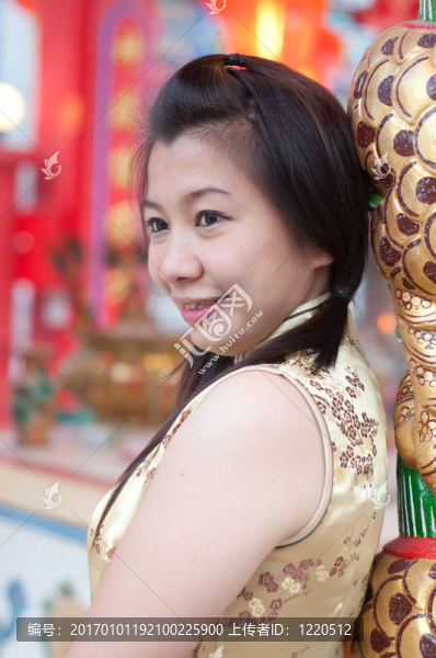 新年快樂-美麗的亞洲女人