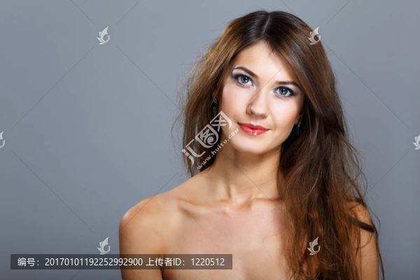 美麗少婦肖像