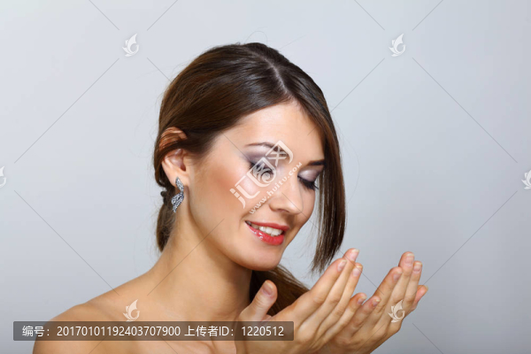 美麗少婦肖像