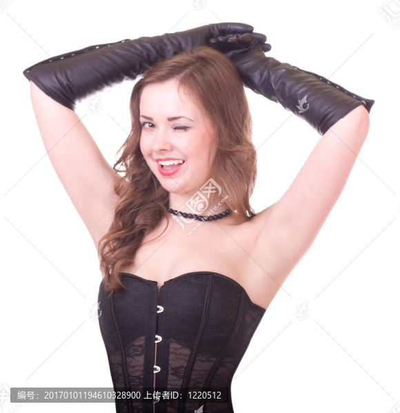 在黑色皮革緊身衣的女人