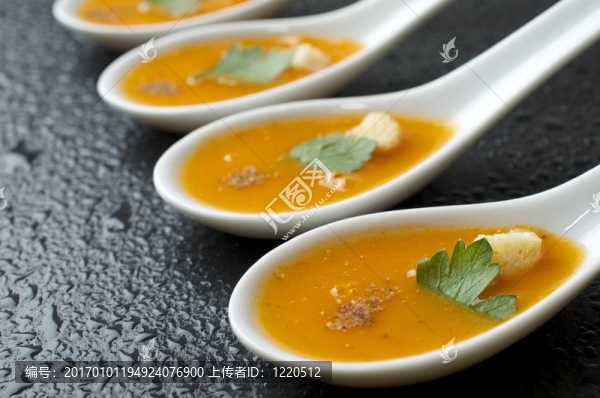 西班牙涼菜湯