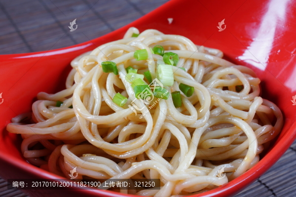 油潑面