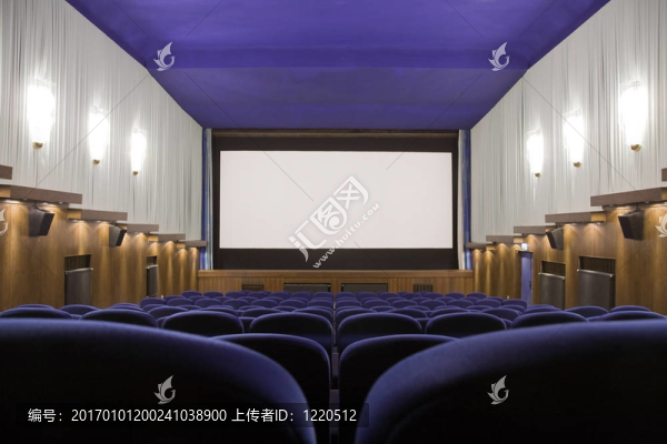 電影院內(nèi)