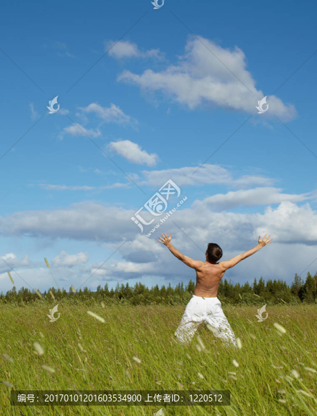 人們快樂夏日