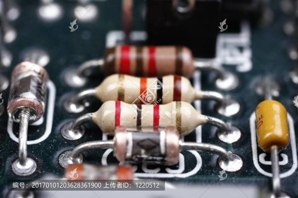 計算機(jī)電路元件的宏