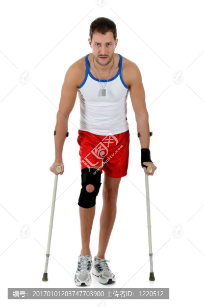 年輕漂亮的白人男子運動員；拐杖