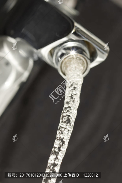 水龍頭滴水