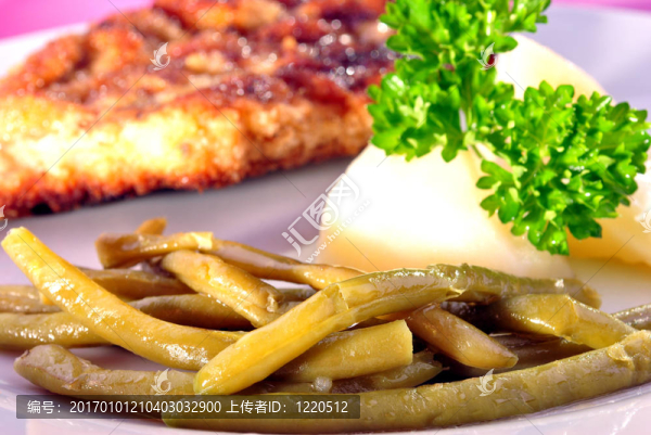 有機咖啡豆肉片煮土豆
