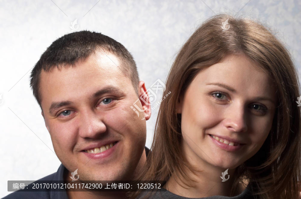 年輕的夫婦
