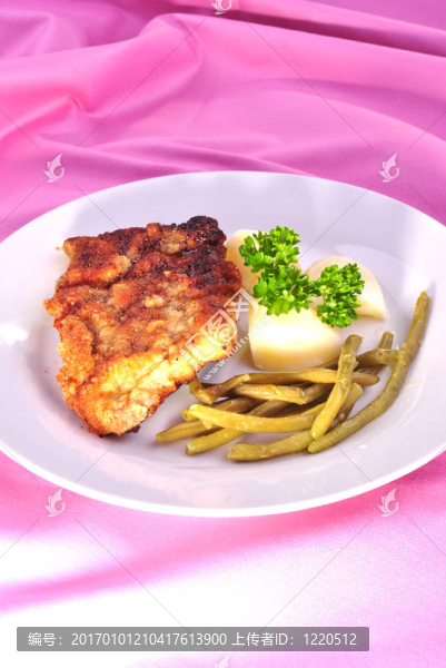 有機(jī)咖啡豆肉片煮土豆