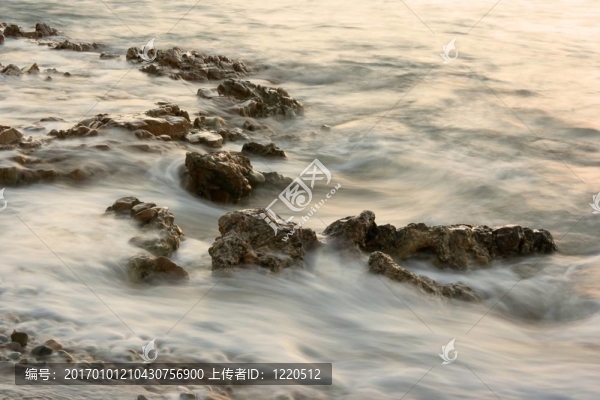 霧海與巖石區(qū)