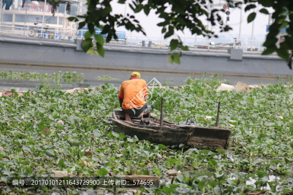 河道清理工