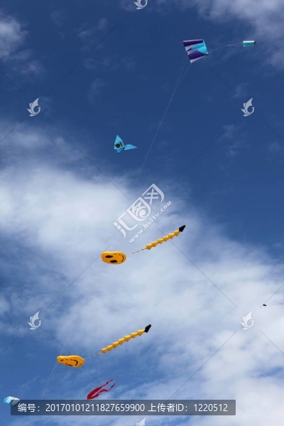 滿是風箏的天空