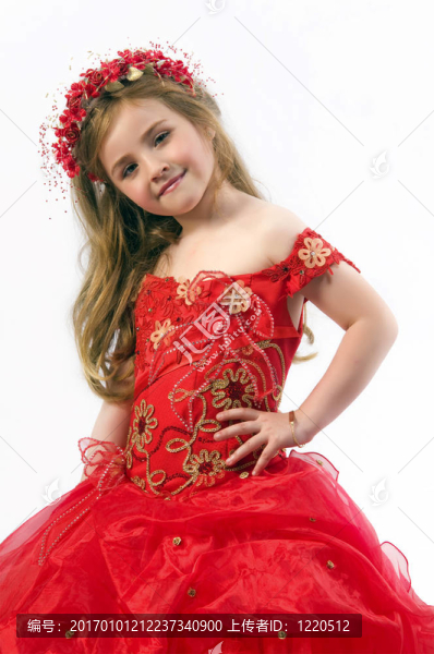 穿裙子的少女