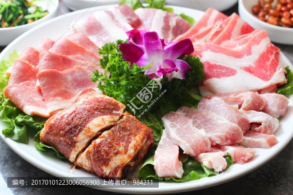 烤肉拼盤