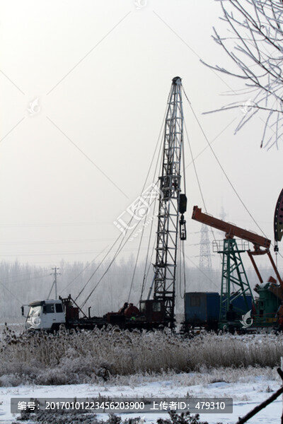 采油機(jī),打井,打油井-匯圖網(wǎng) www.fosd68.com 采油機(jī),打井,打油井