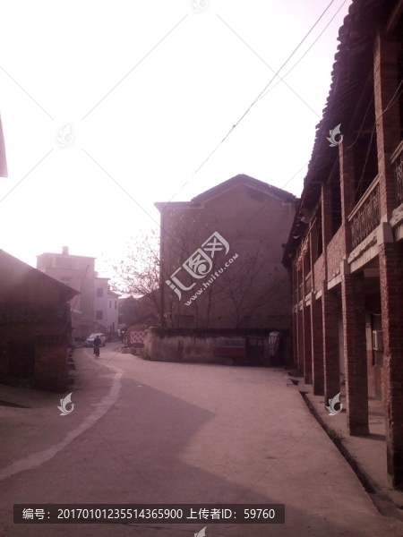 小鎮(zhèn)街頭