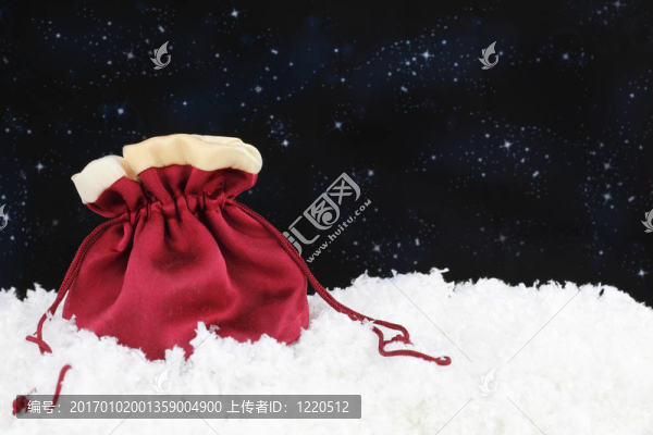 雪上紅緞袋