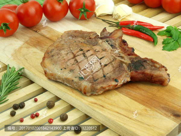 新烤的肉