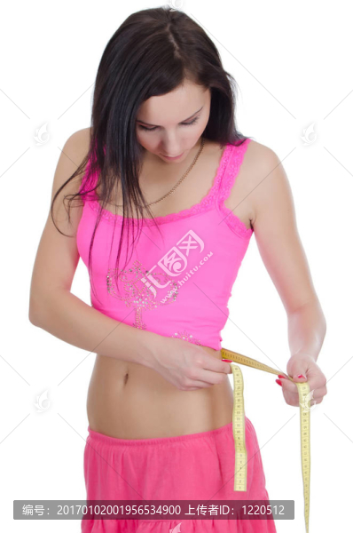 穿短褲的女孩