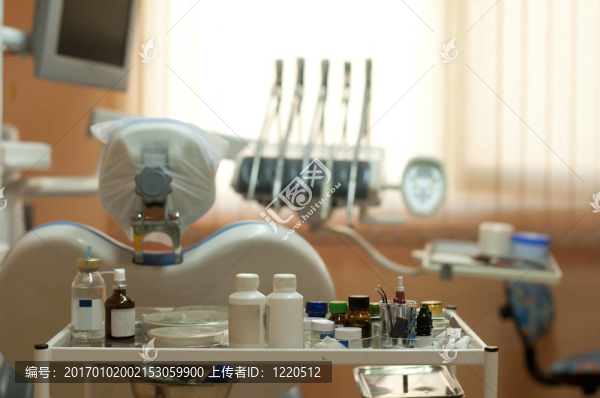 牙科診所設備