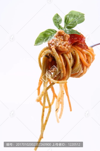 意大利面肉醬在叉